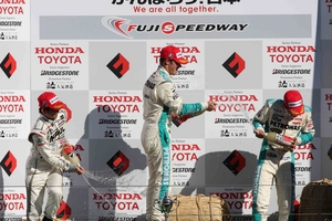 FN1201108.JPG